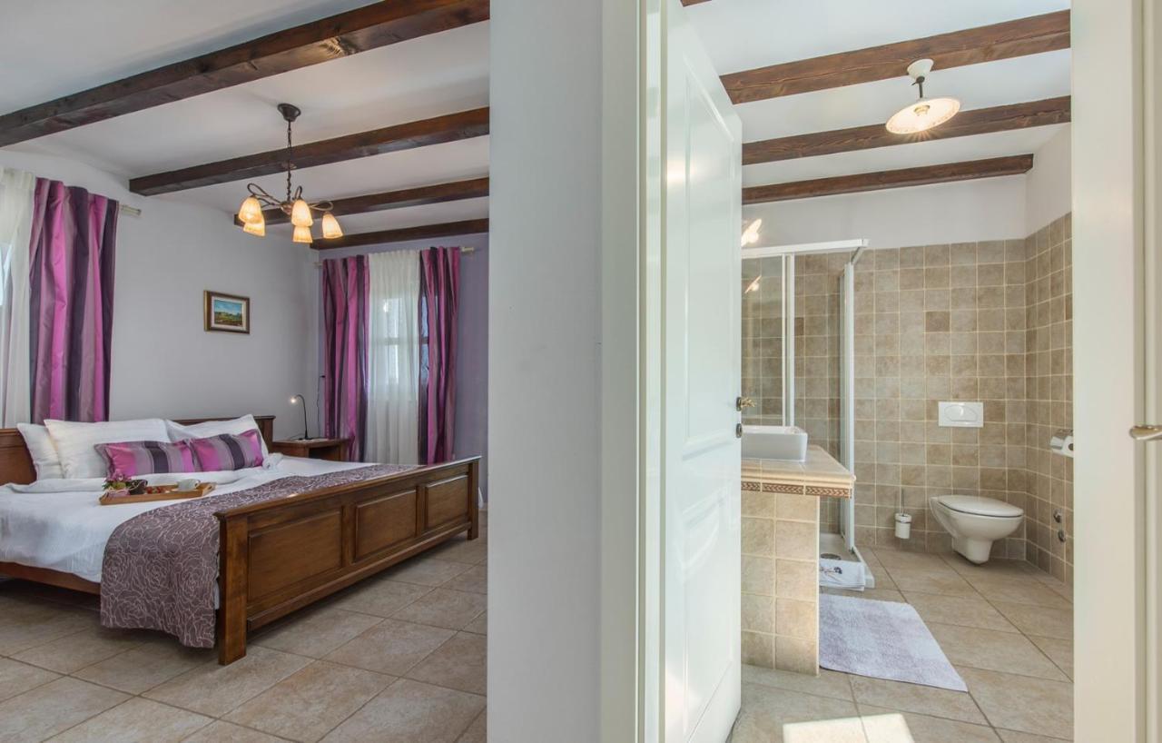 Villa Sana Selina Luaran gambar